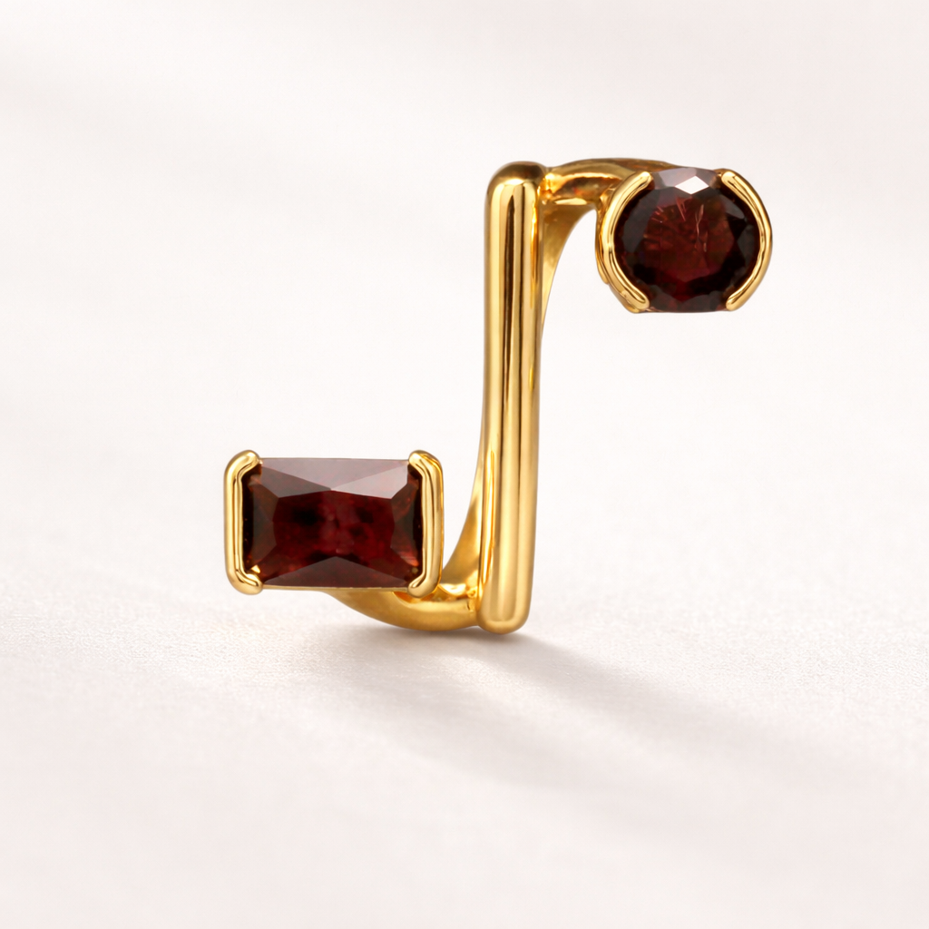 Atena Ring – Sculpted Elegance in Brown Quartz