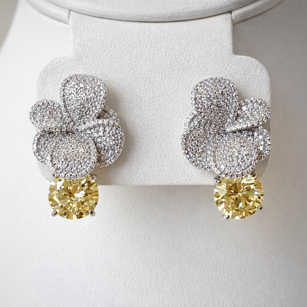 Bruma | Silver Zirconia Flower Earrings with Yellow Stone
