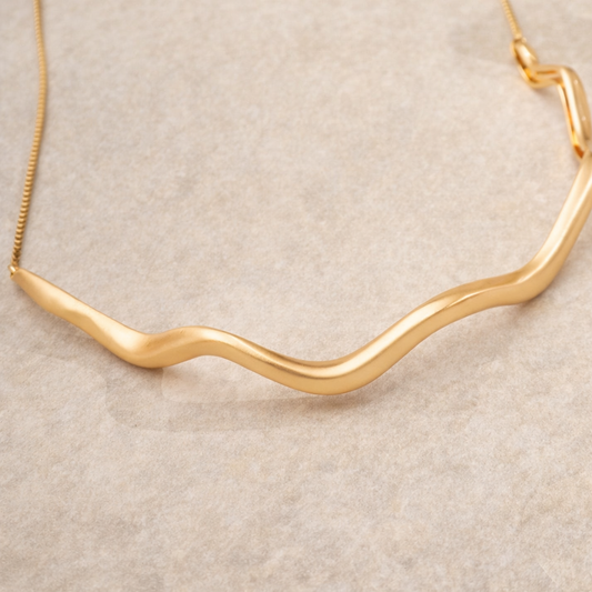 Ondina | Matte Wavy Choker