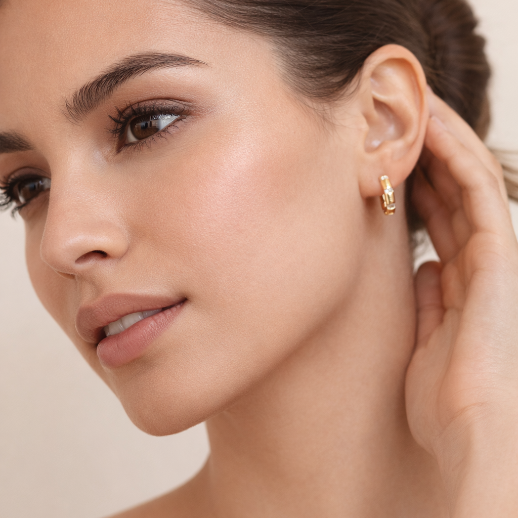 Cleo Hoops – Golden Links with Sparkling Touches