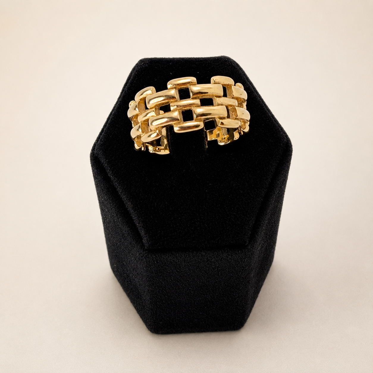 Elo Dourado 18K Gold Plated Ring